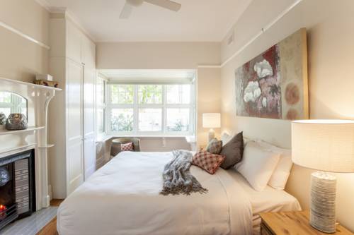 Elsternwick Australia Discount Code Booking.com