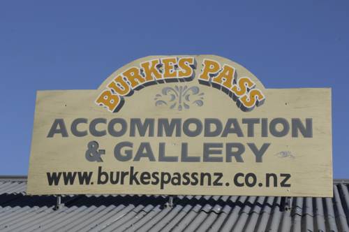 Fairlie New Zealand Booking.com_temporary_text