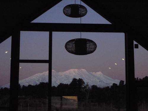 Ohakune New Zealand Booking.com_temporary_text