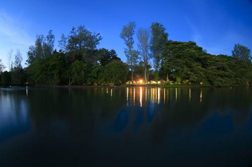 Kimbe Papua New Guaminea Booking.com_temporary_text