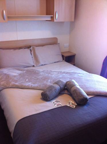 Turangi New Zealand Booking.com_temporary_text