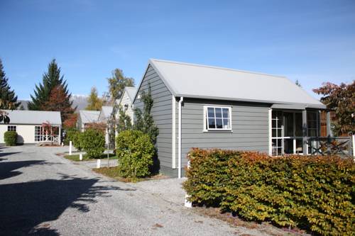 Arrowtown New Zealand Booking.com_temporary_text