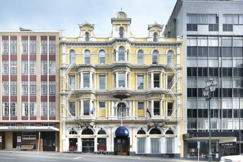 Dunedin New Zealand Booking.com_temporary_text