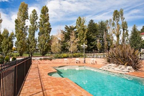 Orange Australia Hotel Booking.com