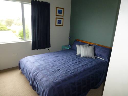 Waihi Beach New Zealand Booking.com_temporary_text