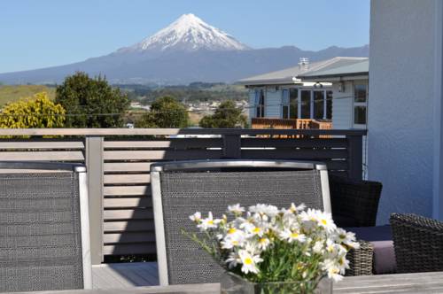 New Plymouth New Zealand Booking.com_temporary_text