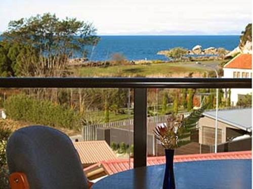 Kaiteriteri New Zealand Booking.com_temporary_text